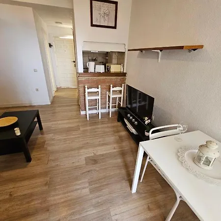Appart hôtel Fantastico Estudio En Benalbeach Con Vistas Al Mar *